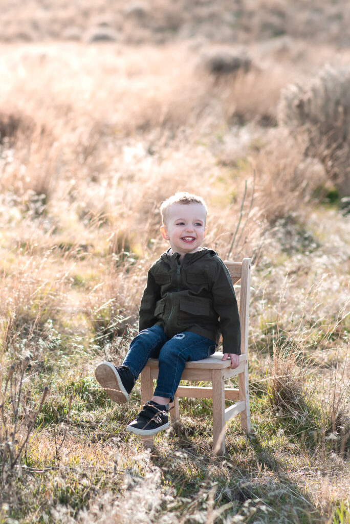 Tri-Cities, WA family photography locations, natural light photography, outdoor family photo sessions- tri-cities, wa
